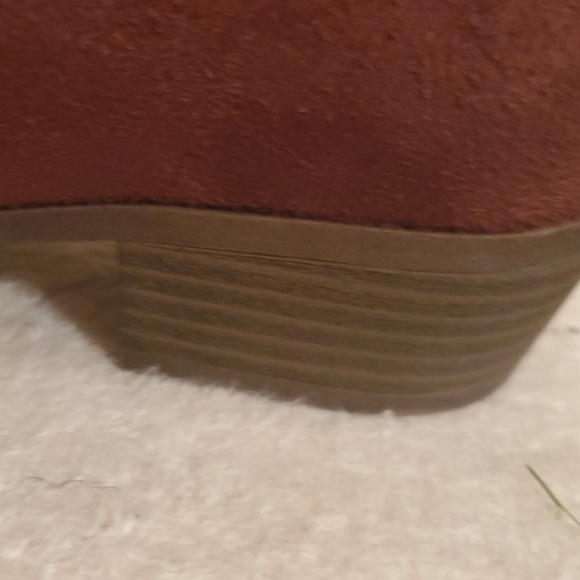 ARIZONA JEAN CO. BOOTIES - Picture 8 of 11